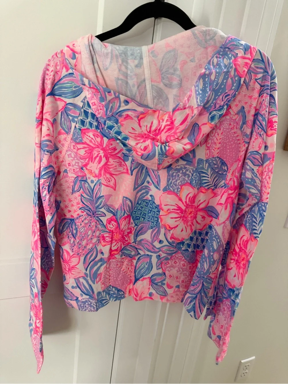 NWT Lilly Pulitzer Kiawah Hoodie in Pink Isle Snappy Turtle - Picture 3 of 7